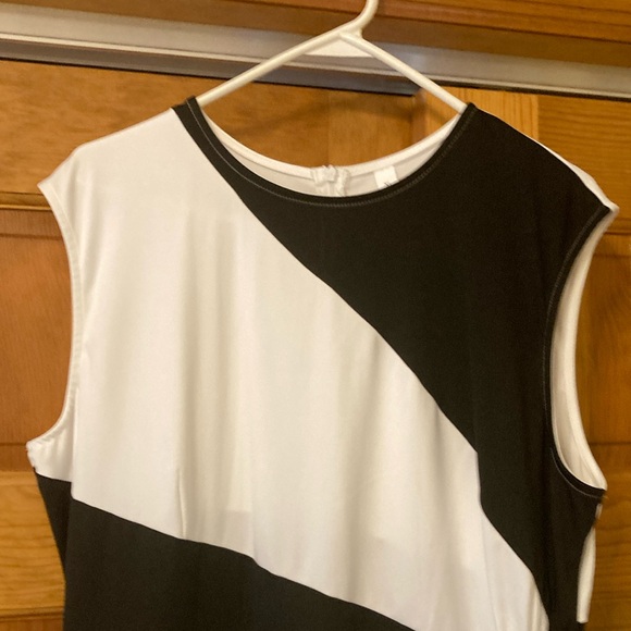 White and Black Asymmetrical A-Line Dress - Picture 2 of 7